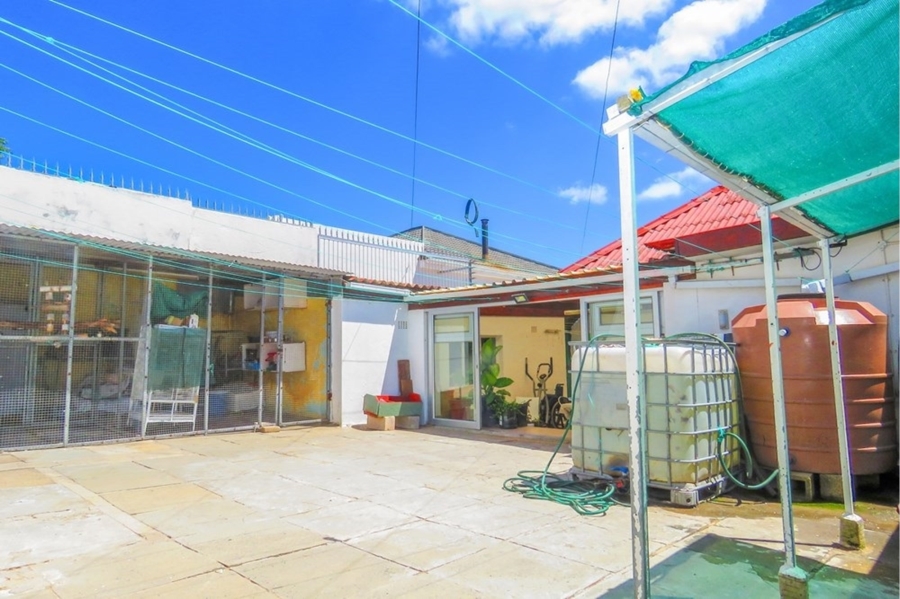 To Let 3 Bedroom Property for Rent in Woodstock Western Cape